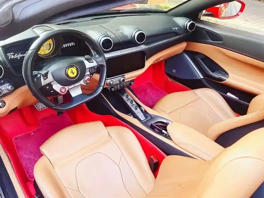 Ferrari Portofino 2019 — фото 7
