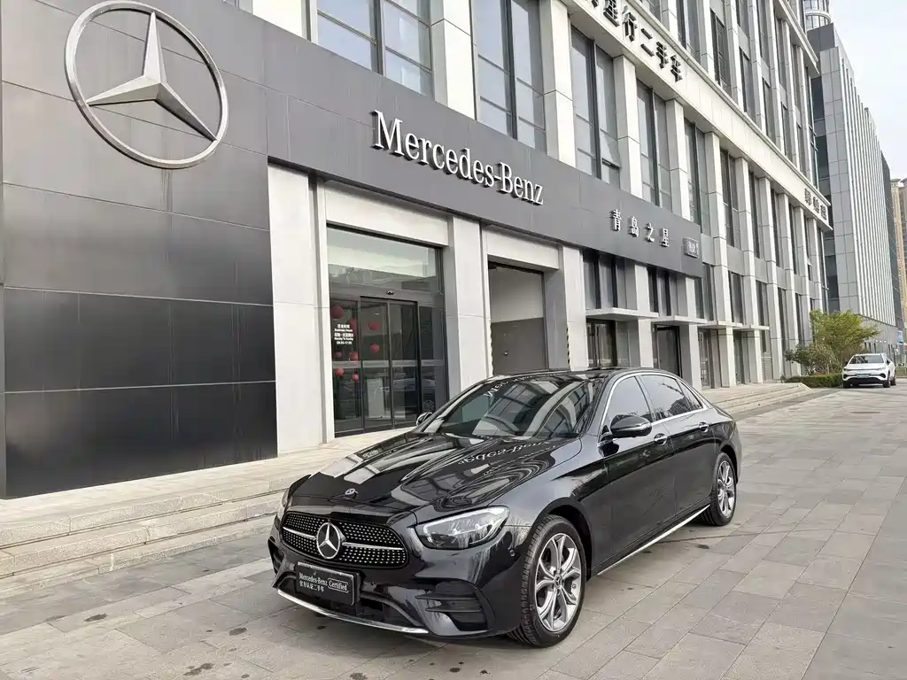 Mercedes-Benz E-Class 2022 — фото 1