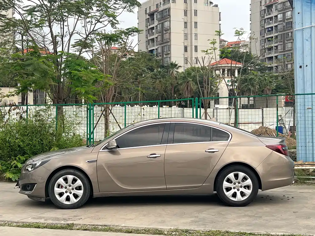 Buick Regal 2015 — фото 3