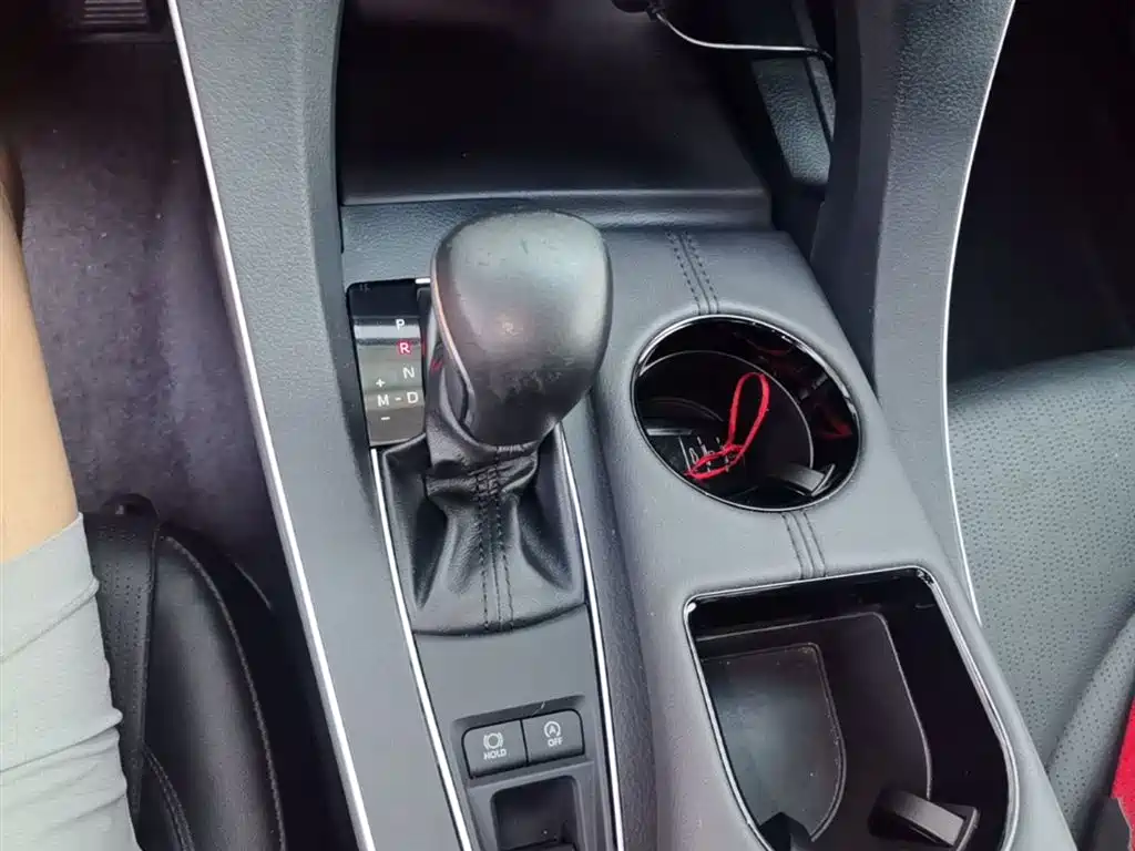 Toyota Avalon 2020 — фото 14
