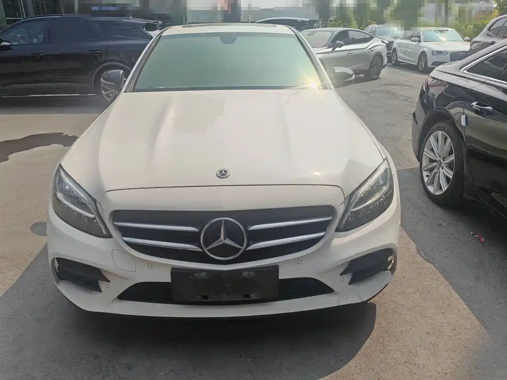 Mercedes-Benz C-Class 2019