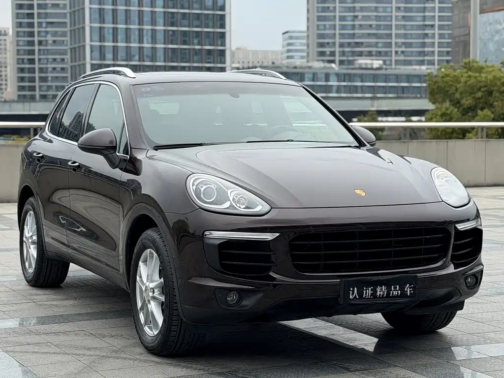 Porsche Cayenne 2017 — фото 3