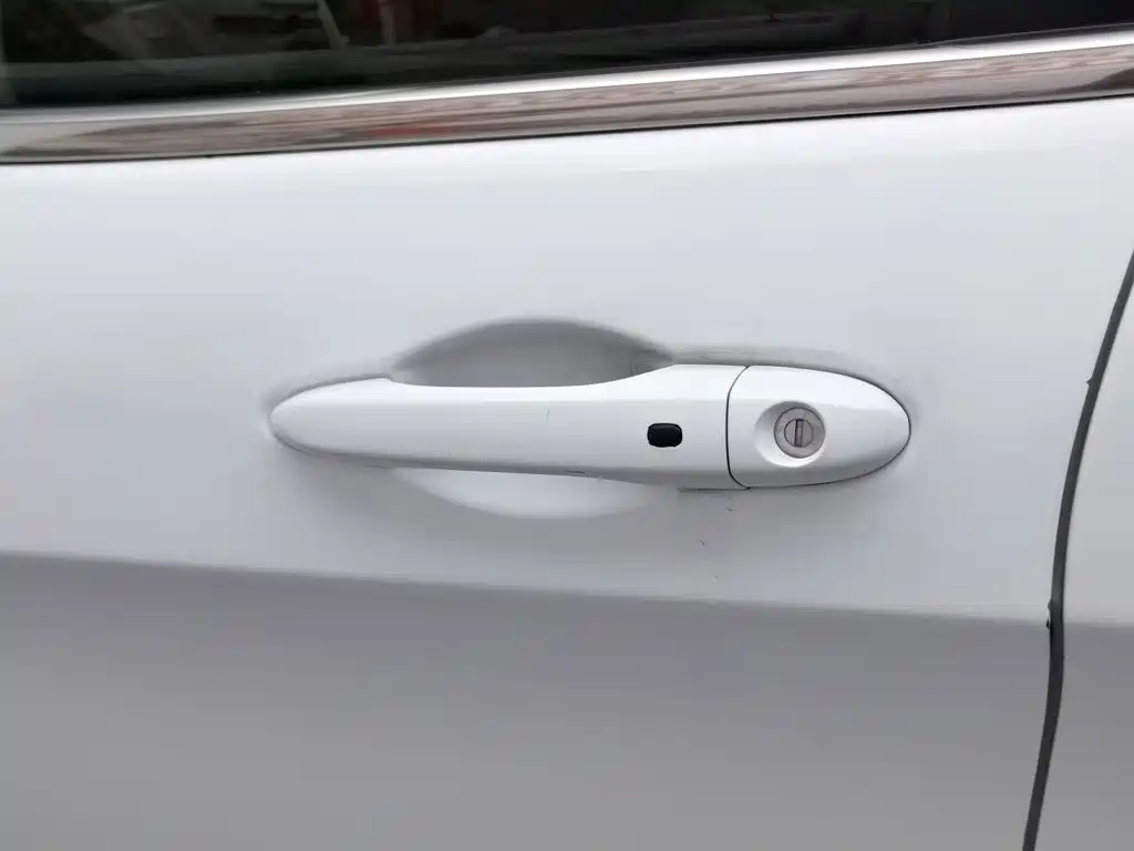 Jeep Cherokee 2014 — фото 18