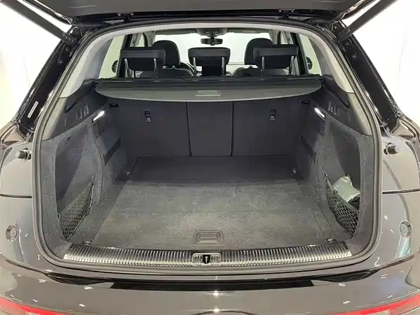 Audi Q5L 2022