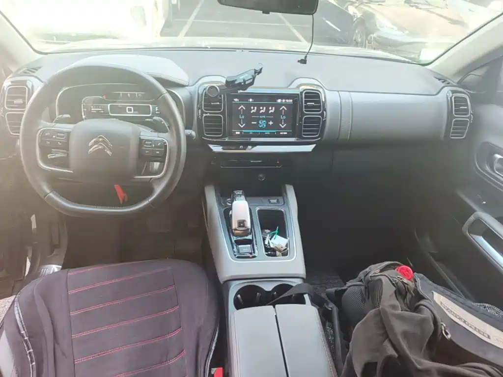 Citroën C5 Aircross 2019 — фото 10