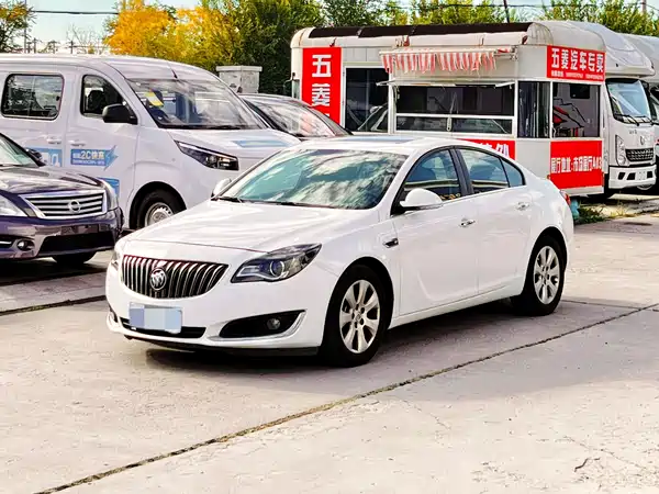 Buick Regal 2016