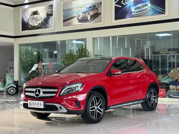 Mercedes-Benz GLA 2016