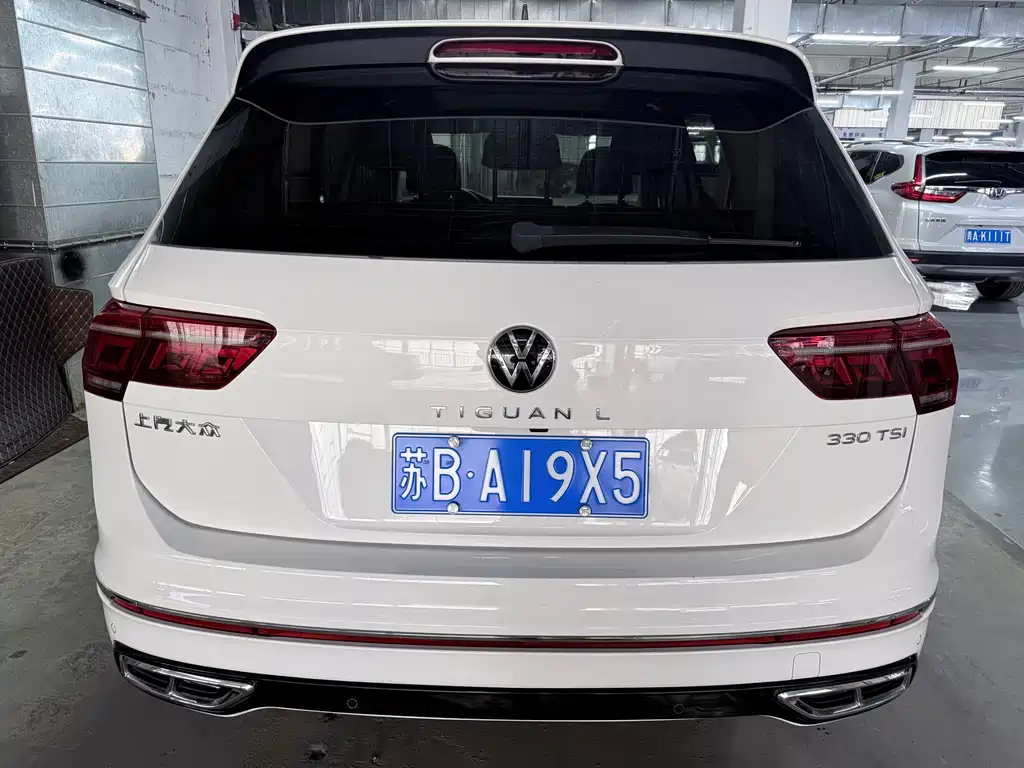 Volkswagen Tiguan L 2021 — фото 18