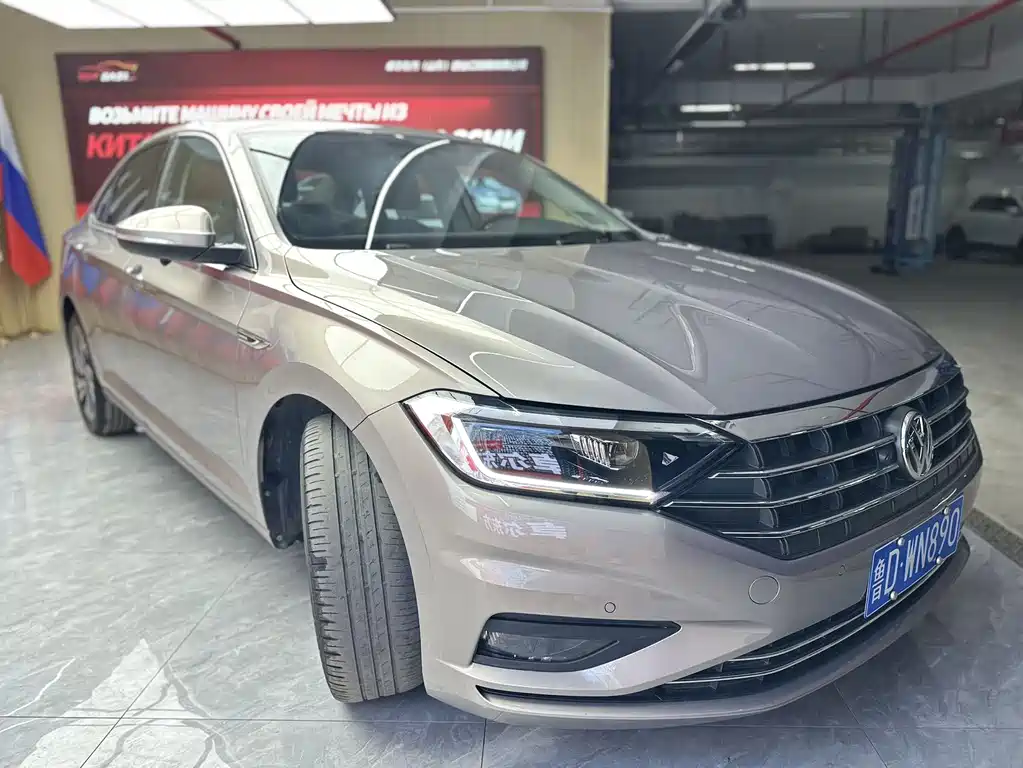 Volkswagen Sagitar 2022
