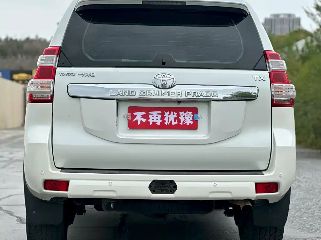 Toyota Prado 2016 — фото 8