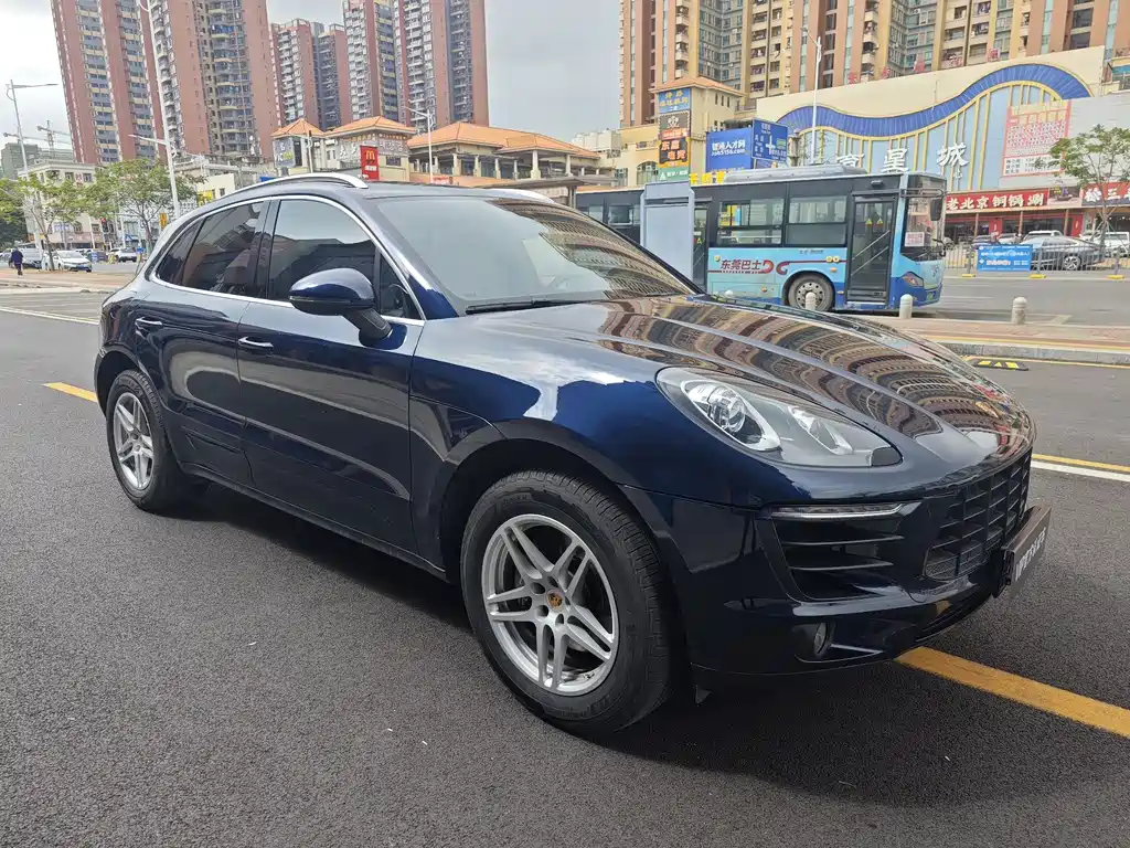 Porsche Macan 2018