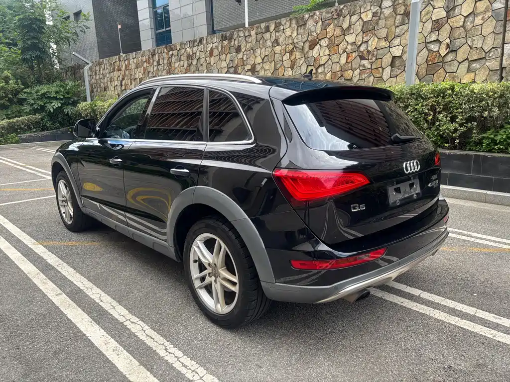 Audi Q5 2018 — фото 26