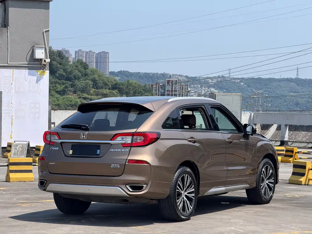 Honda Avancier 2017