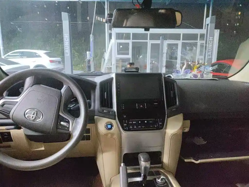 Toyota Prado 2020