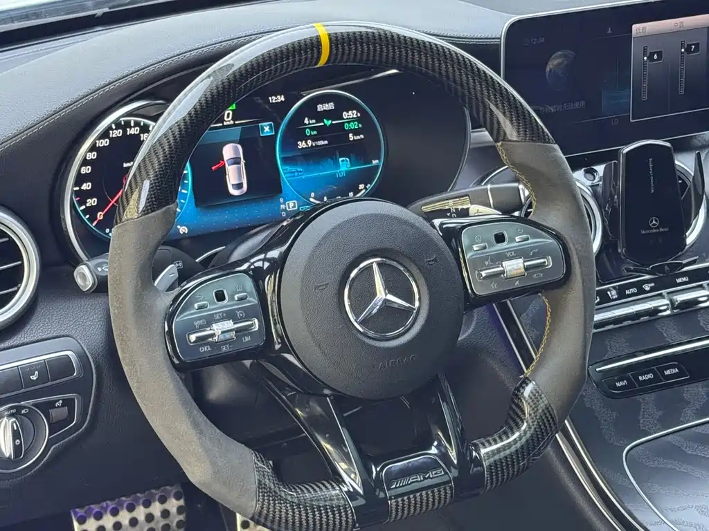 Mercedes-Benz C-Class 2020