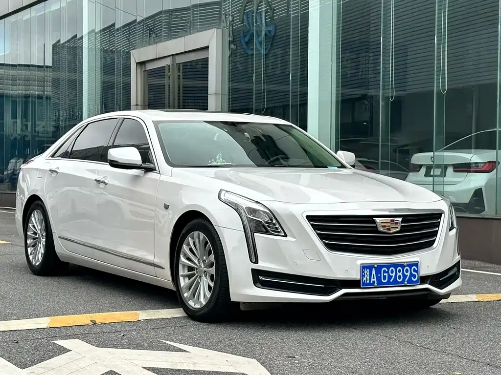 Cadillac CT6 2016 — фото 3