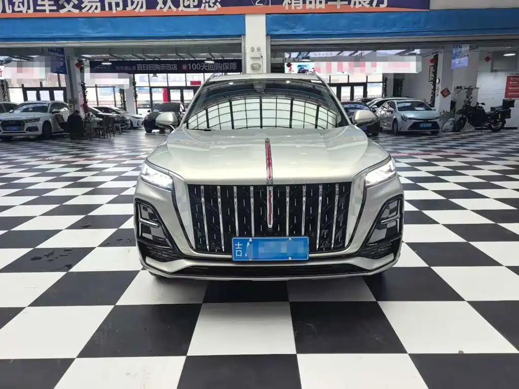 Hongqi HS5 2025