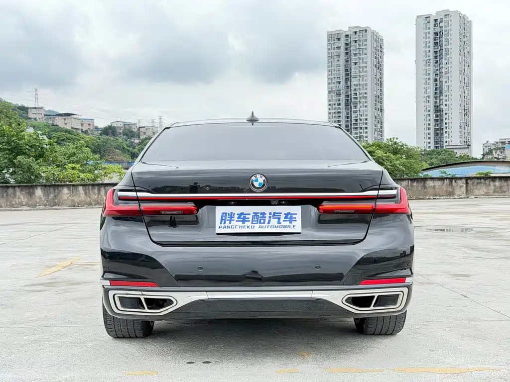 BMW 7 Series 2020 — фото 6