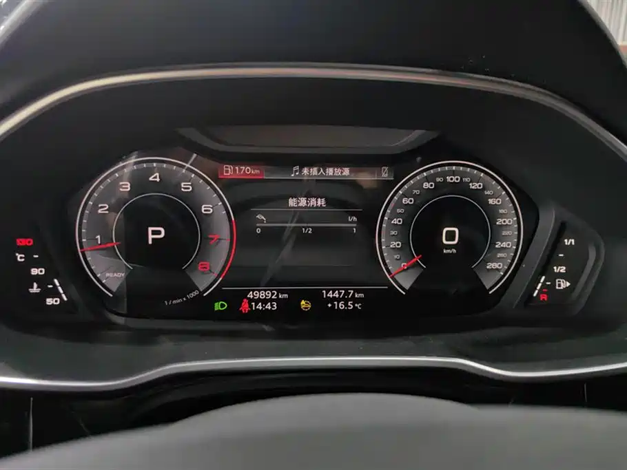 Audi Q3 2022 — фото 14