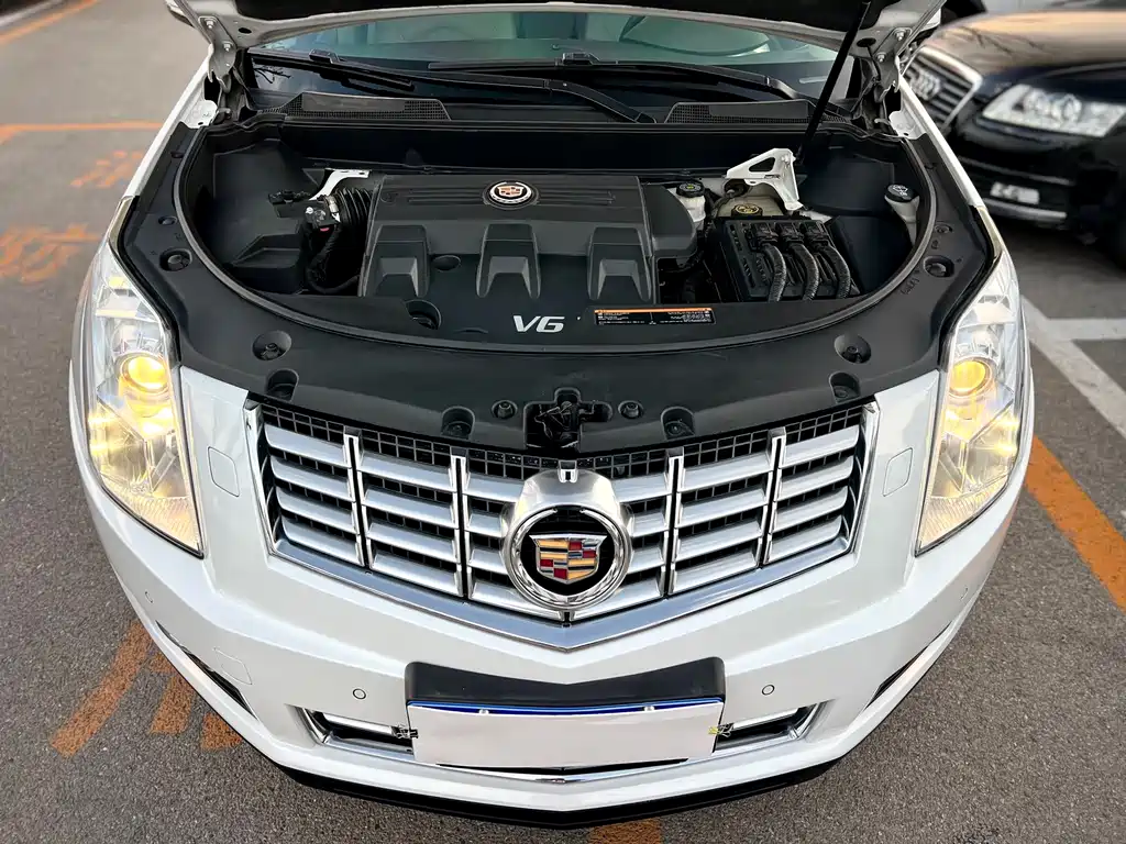 Cadillac SRX 2013 — фото 41