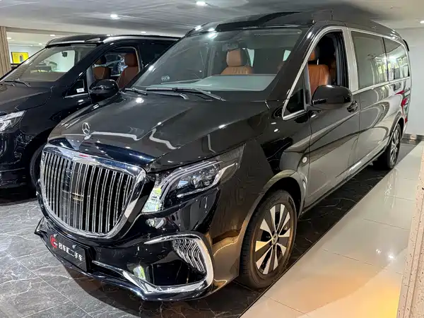 Mercedes-Benz Vito 2023