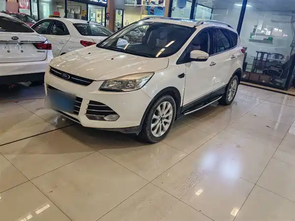 Ford Kuga 2013