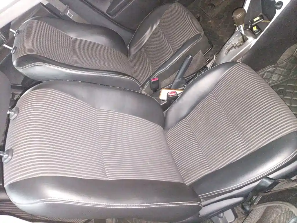 Toyota Yaris L 2015 — фото 25