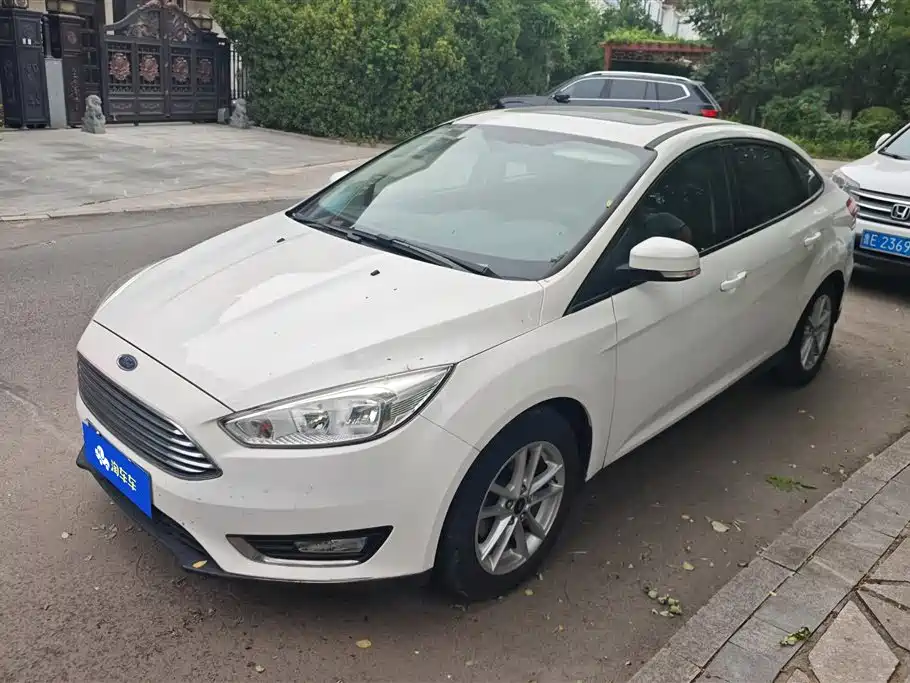 Ford Focus 2016 — фото 1