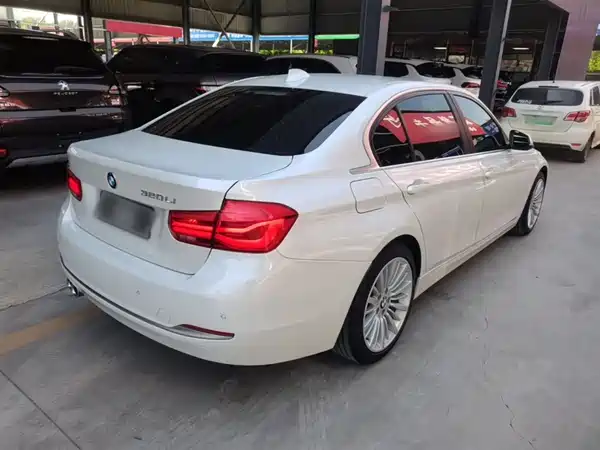 BMW 3 Series 2018