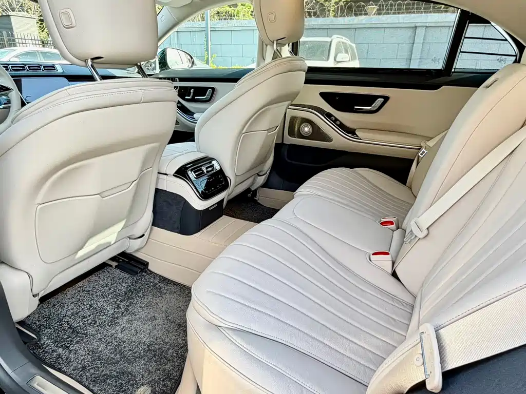 Mercedes-Benz S-Class 2023 — фото 8