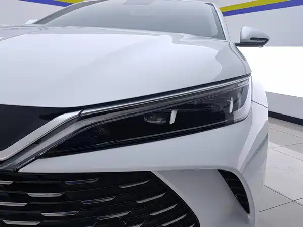 BYD Qin L 2025