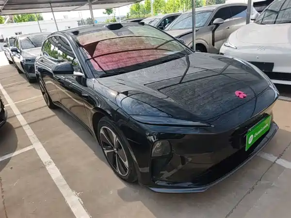 NIO ET5T 2024