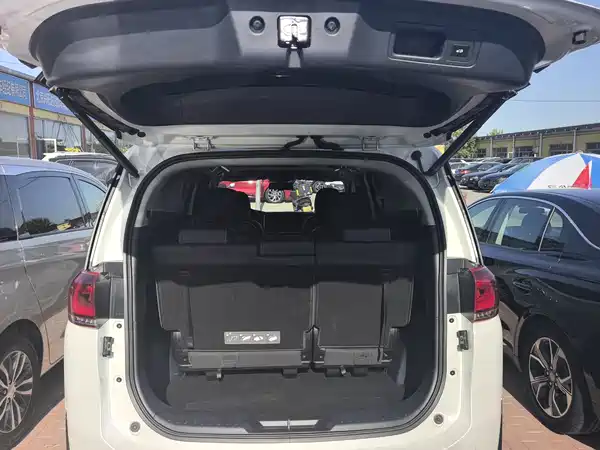 GAC Trumpchi M8 2023