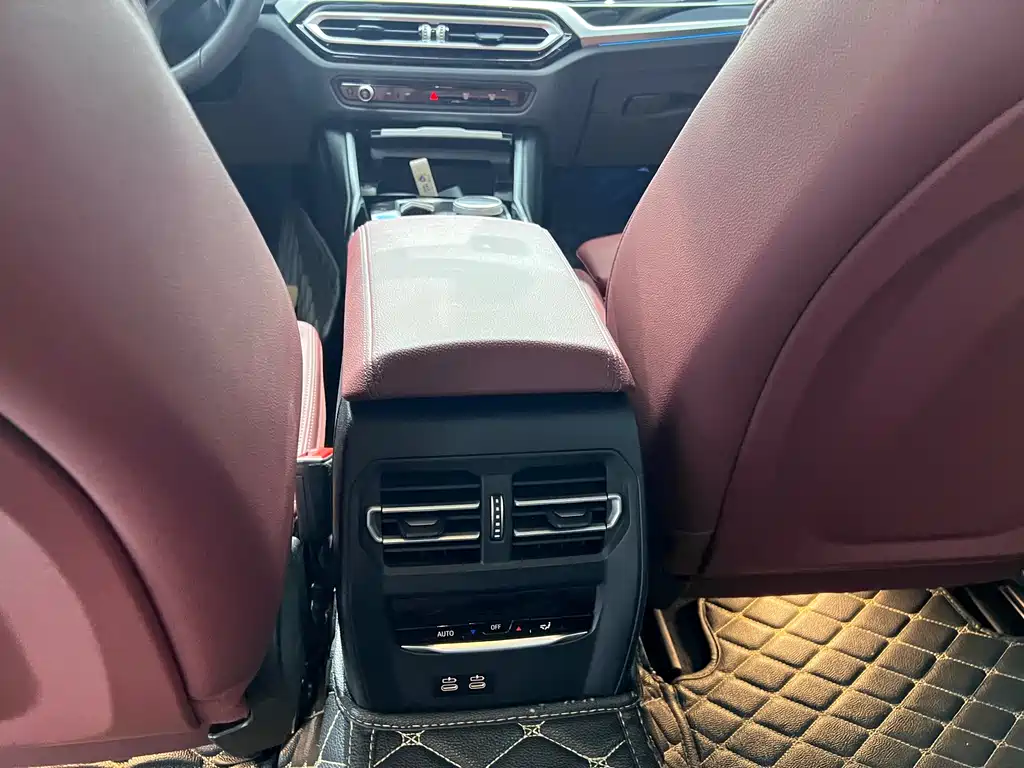BMW i3 2023 — фото 14