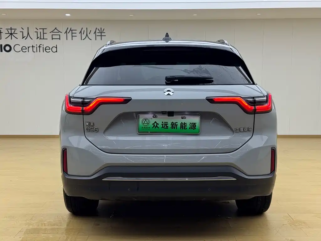 NIO ES6 2021