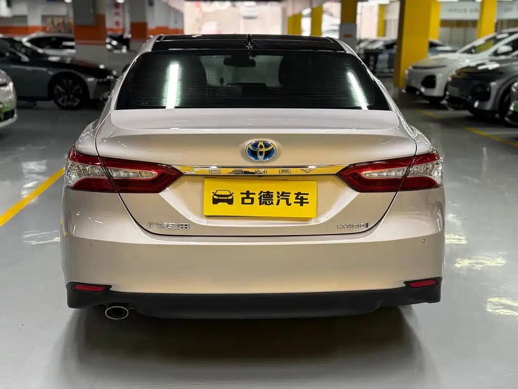 Toyota Camry 2022
