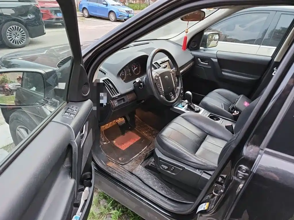 Land Rover Freelander 2 2015 — фото 14