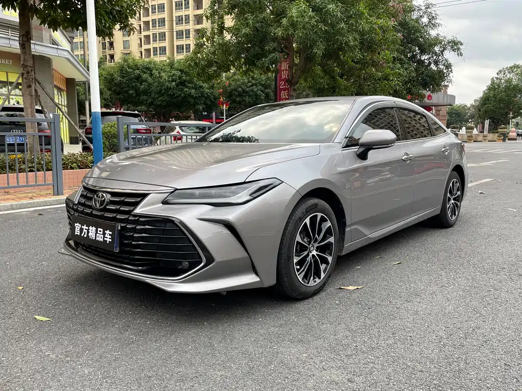 Toyota Avalon 2023 — фото 2