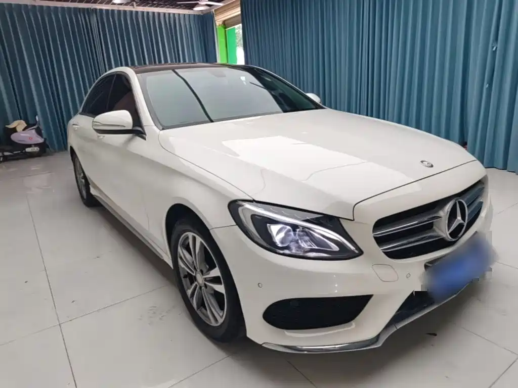 Mercedes-Benz C-Class 2017