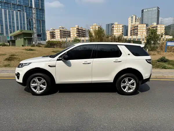 Land Rover Discovery Sport 2017