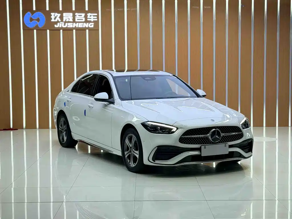 Mercedes-Benz C-Class 2022 — фото 3