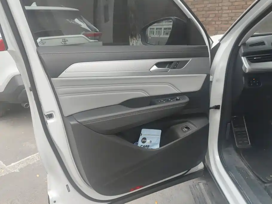Volkswagen Tavendor 2025