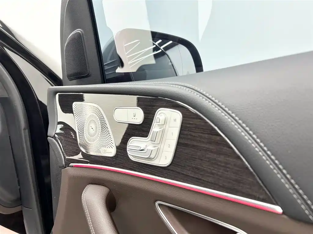 Mercedes-Benz GLS 2022 — фото 13