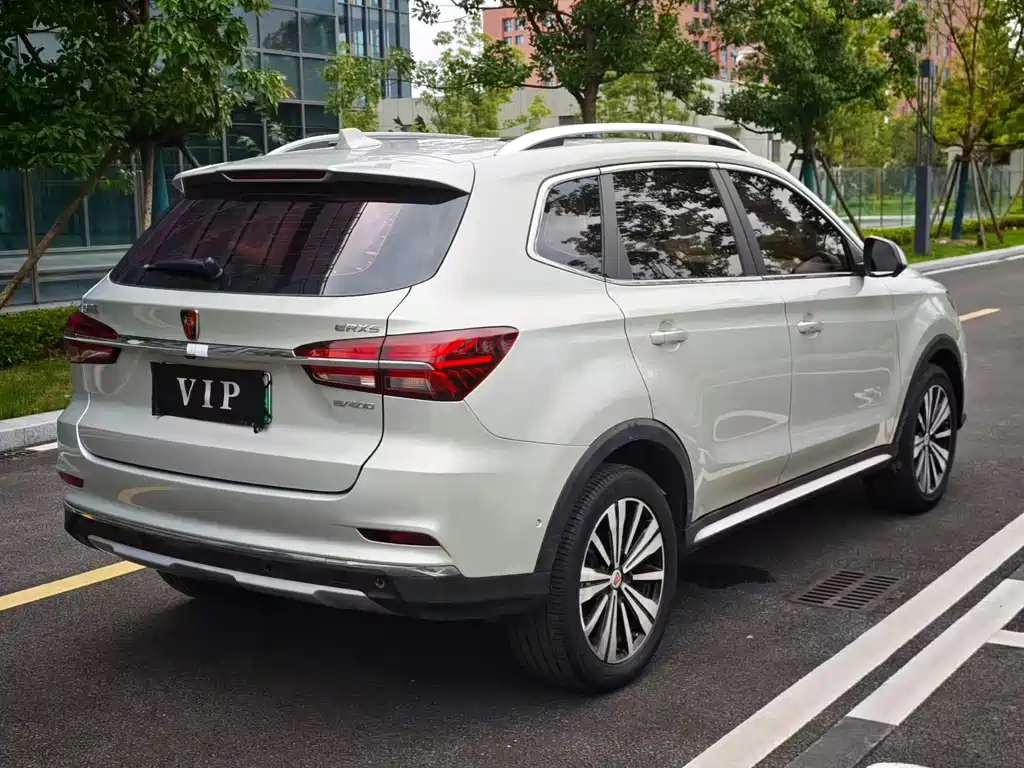 Roewe RX5 New Energy 2018 — фото 9