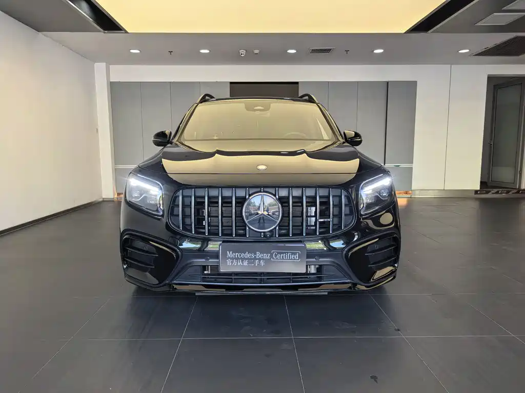 Mercedes-Benz GLB AMG 2025 — фото 2