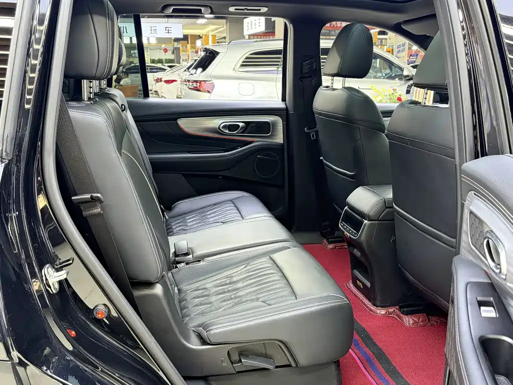 GAC Motor Trumpchi GS8 2023 — фото 16