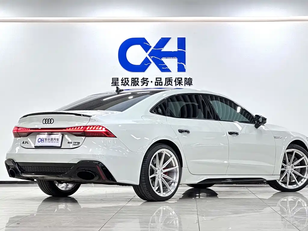 Audi A7L 2024 — фото 19