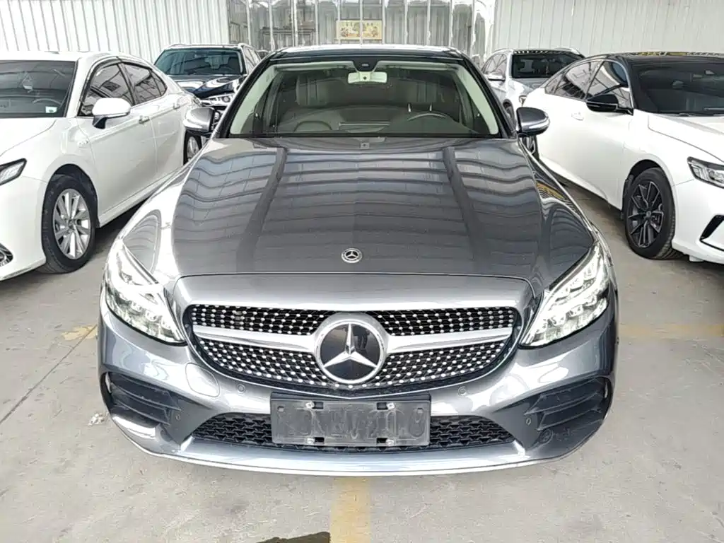 Mercedes-Benz C-Class 2020