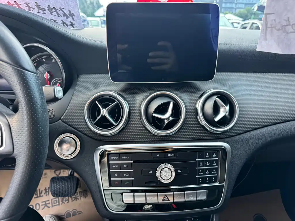 Mercedes-Benz GLA 2018 — фото 7