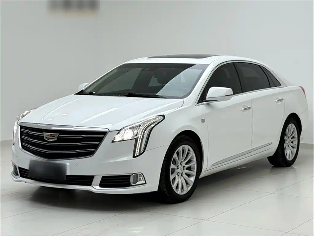 Cadillac XTS 2018 — фото 1